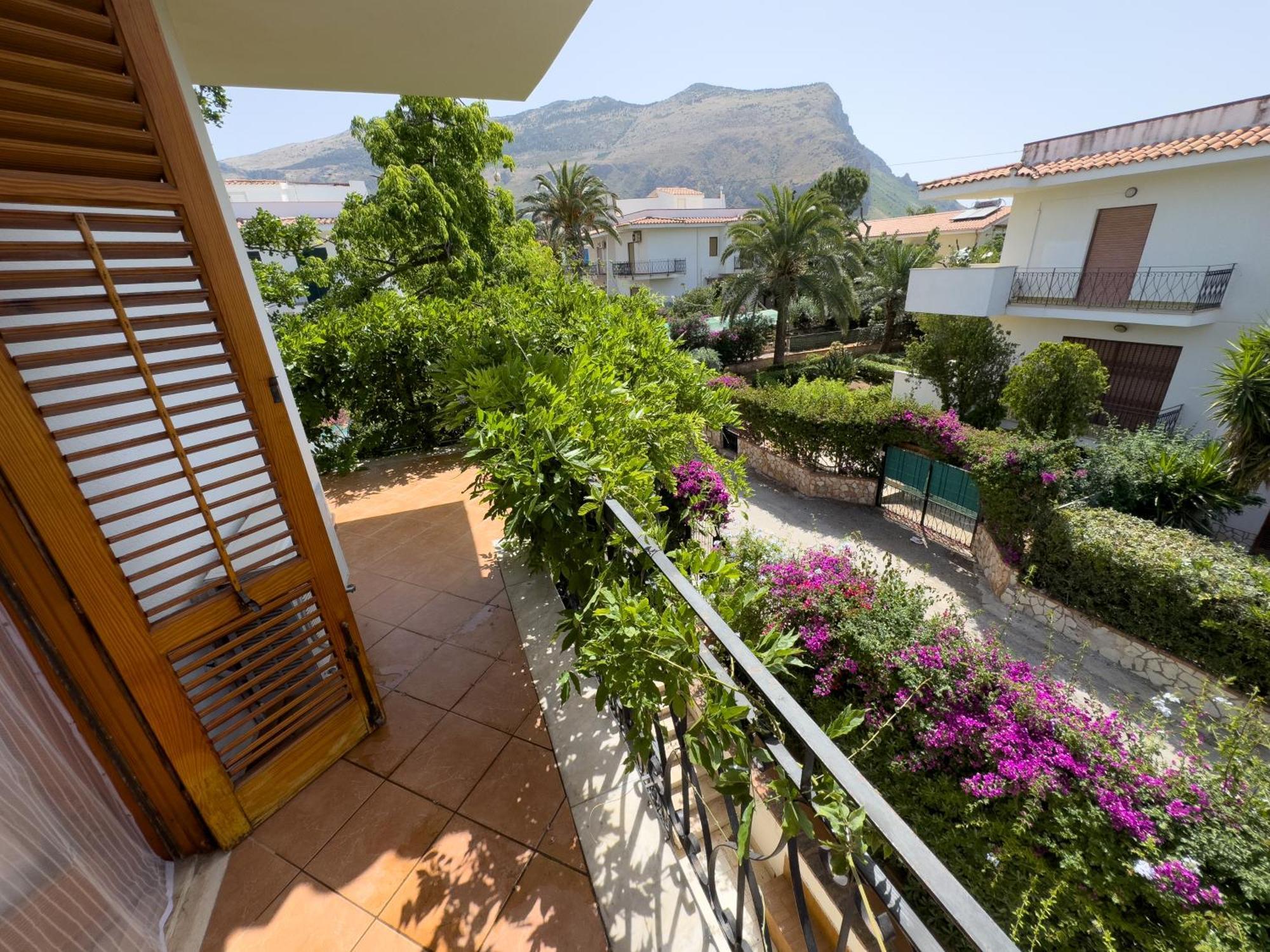 Villa Falcone Borsellino Palermo Exterior foto